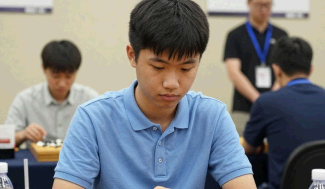 Gukesh tự chọn Bàn 4 ở Olympiad: một quyết định chiến thuật bị đọc thành câu chuyện hy sinh Gukesh tự chọn Bàn 4 ở Olympiad: một quyết định chiến thuật bị đọc thành câu chuyện hy sinh
