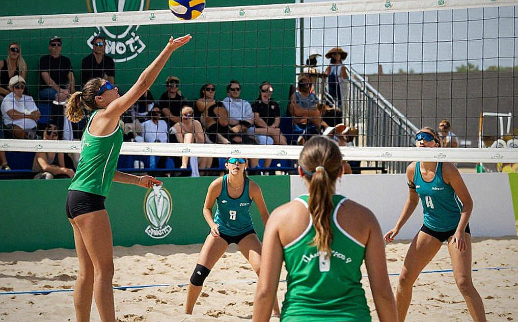 Bảng xếp hạng Top 16 đầu tiên của NCAA 2026: Nebraska số 1 và tín hiệu bị bỏ quên từ lịch thi đấu