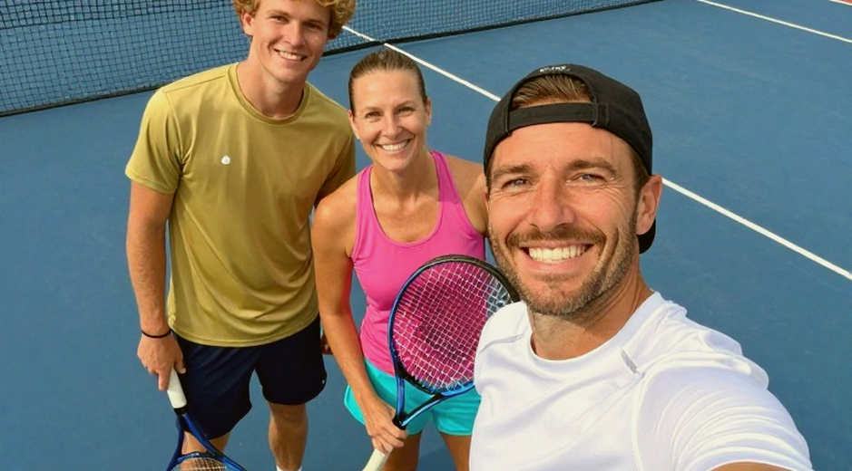 Alcaraz, McEnroe và cột mốc của Andreeva: Chuỗi hard-court châu Á hé lộ cuộc đua thể lực phía sau danh hiệu