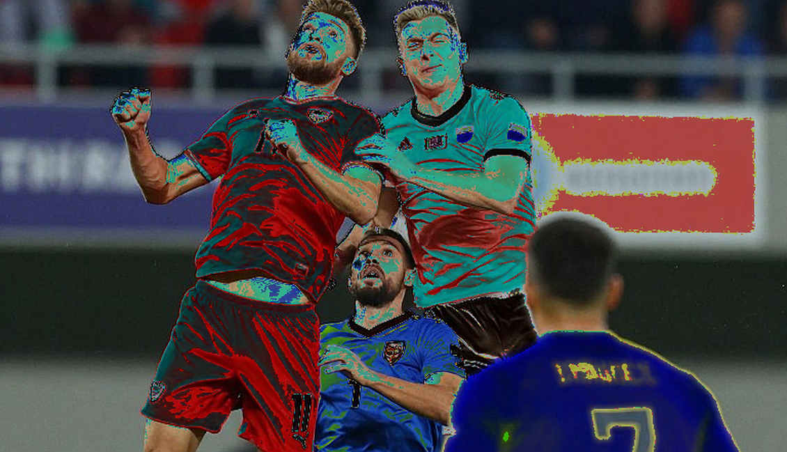 Mestalla Và Những Đứa Trẻ Bị Bán: Nhìn Từ Khoảng Cách 1,5 Mét Mestalla Và Những Đứa Trẻ Bị Bán: Nhìn Từ Khoảng Cách 1,5 Mét