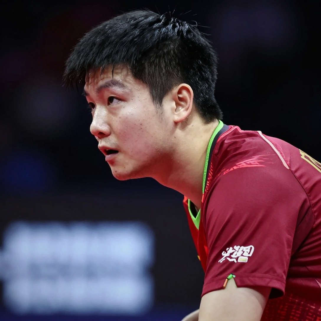 Giải mã thị trường nhập tịch V.League: Nguyễn Xuân Son và cái giá thật của một tấm hộ chiếu Giải mã thị trường nhập tịch V.League: Nguyễn Xuân Son và cái giá thật của một tấm hộ chiếu