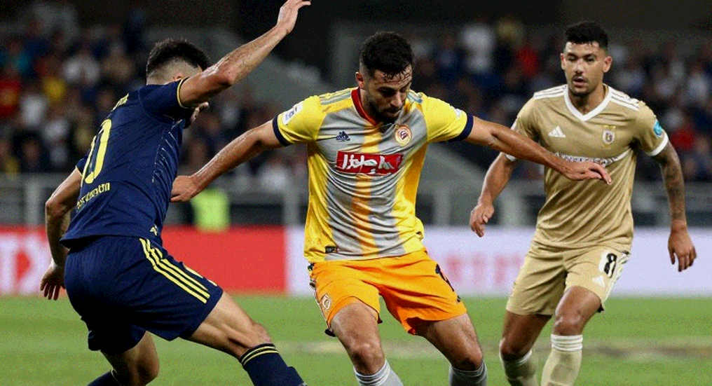 Cuốn sổ trống của V.League: bóng đá Việt Nam đang bị đọc bằng trực giác Cuốn sổ trống của V.League: bóng đá Việt Nam đang bị đọc bằng trực giác