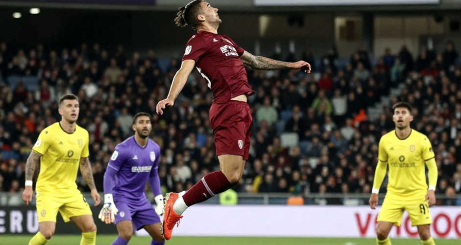Flick thừa nhận PSG vượt trội Barcelona sau thất bại 2-4: Bài học từ cuộc khủng hoảng thể lực