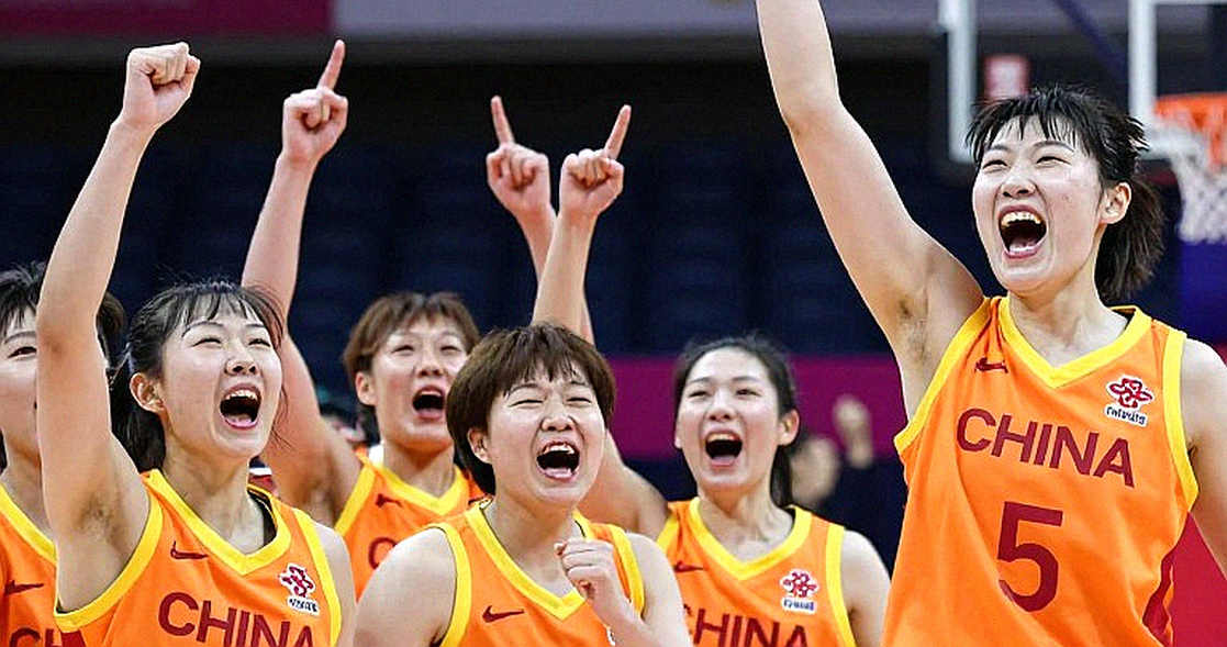 27 trận bất bại và một dự đoán 1-1: Đọc lại nghịch lý trong bài báo Thái Lan trước trận gặp Việt Nam 27 trận bất bại và một dự đoán 1-1: Đọc lại nghịch lý trong bài báo Thái Lan trước trận gặp Việt Nam