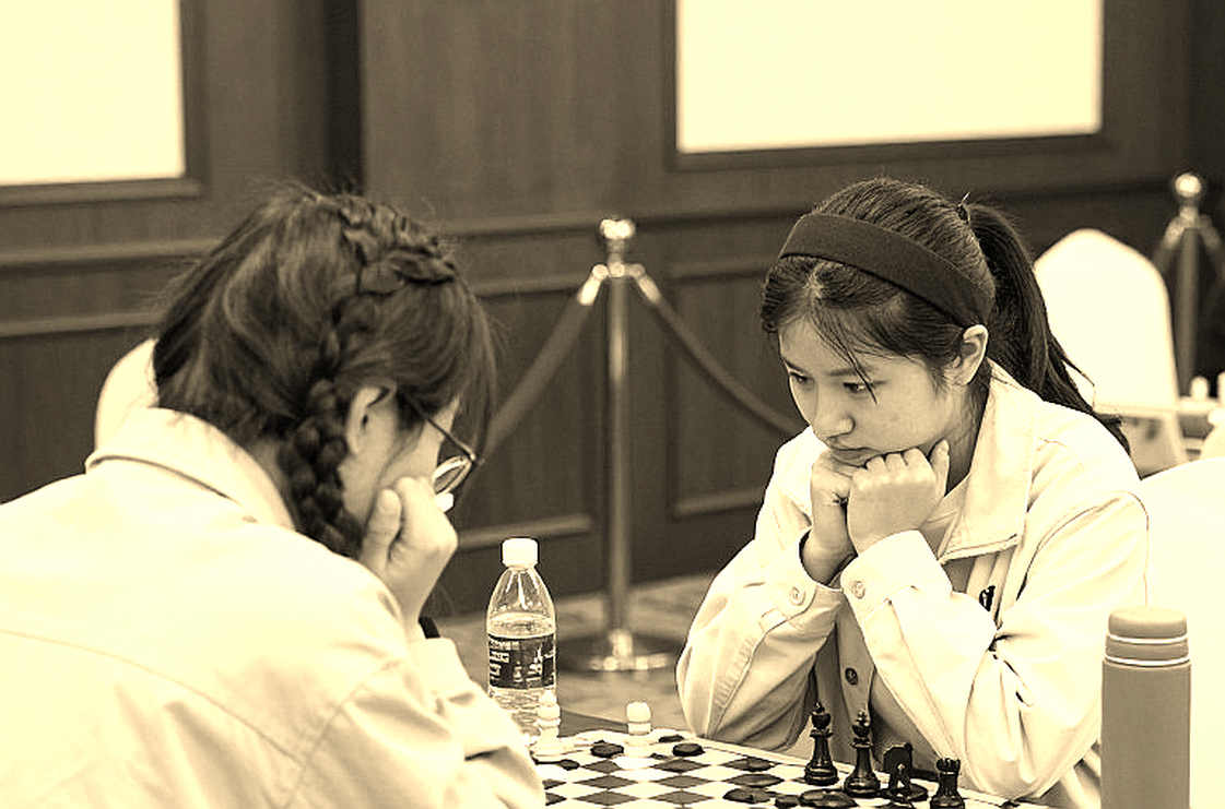 Nước cờ không ai in: Ván Sicilian ẩn mình và ngăn kéo ChessBase số 225 Nước cờ không ai in: Ván Sicilian ẩn mình và ngăn kéo ChessBase số 225