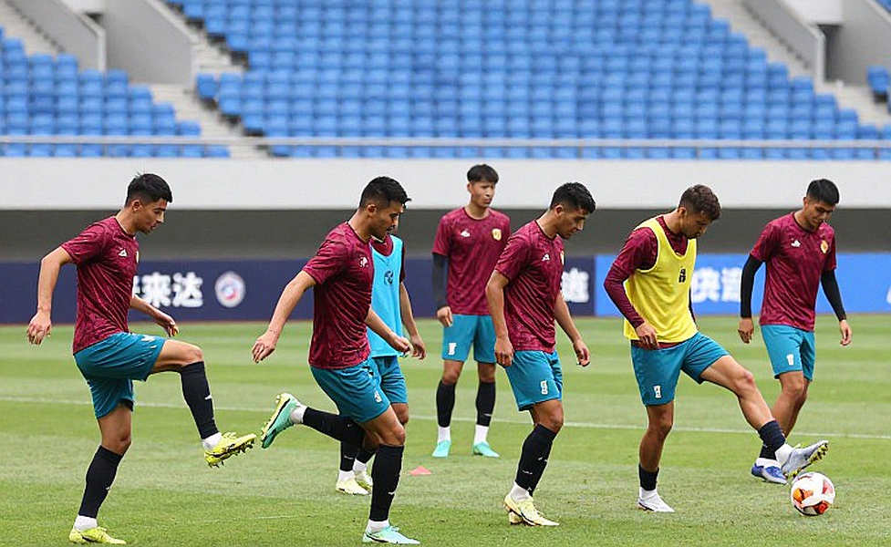 Carlos Álvarez và khoảng trống giữa trọng tài với phòng họp kỷ luật Liga MX Carlos Álvarez và khoảng trống giữa trọng tài với phòng họp kỷ luật Liga MX