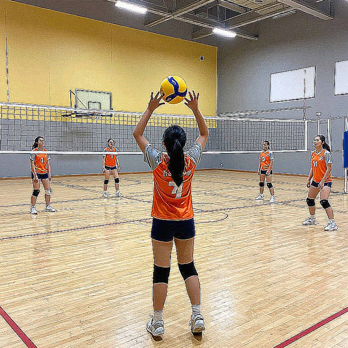 30 năm MOP bóng chuyền nữ NCAA: bảng vàng kể chuyện vị trí, không kể chuyện đẳng cấp 30 năm MOP bóng chuyền nữ NCAA: bảng vàng kể chuyện vị trí, không kể chuyện đẳng cấp