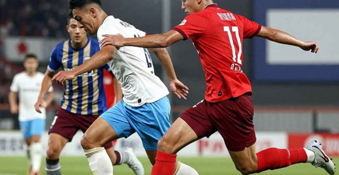 Persebaya 2-2 PSS Sleman: bàn thua phút 9 và phút 61 phơi ra hai lỗ hổng khác nhau