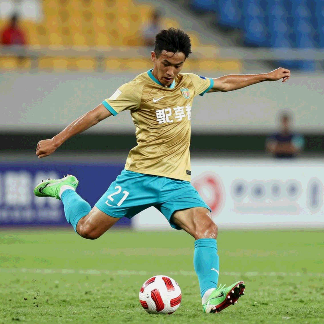 Điều khoản giải phóng và quỹ lương: Câu chuyện thật của kỳ chuyển nhượng V.League
