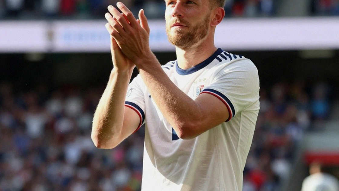 Lisandro Martínez, Jason Wilcox và điều khoản gia hạn chưa ký: vết nứt ở Manchester United Lisandro Martínez, Jason Wilcox và điều khoản gia hạn chưa ký: vết nứt ở Manchester United