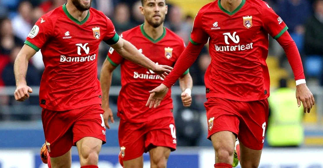 JJ Gabriel ngừng tập ở Manchester United: Học bổng và yêu cầu 20 phút trở thành điểm nghẽn JJ Gabriel ngừng tập ở Manchester United: Học bổng và yêu cầu 20 phút trở thành điểm nghẽn