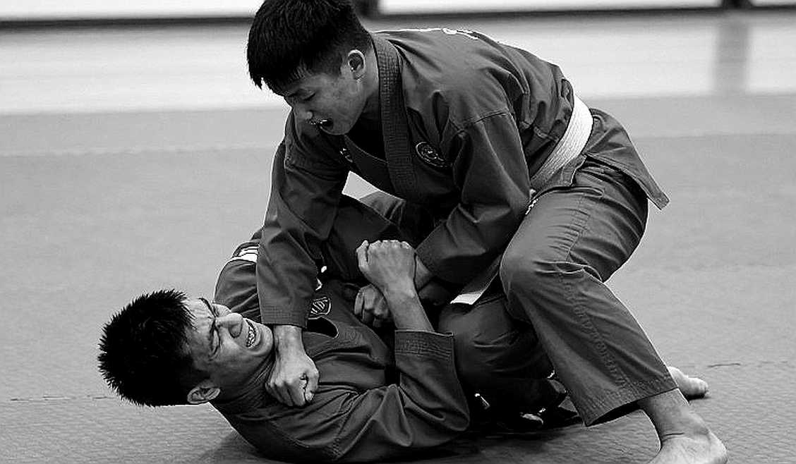 Sal Everett – Từ trợ lý riêng của Dana White đến cú KO 1:57 giành hợp đồng UFC: Khi câu chuyện cảm động lấn át dữ liệu