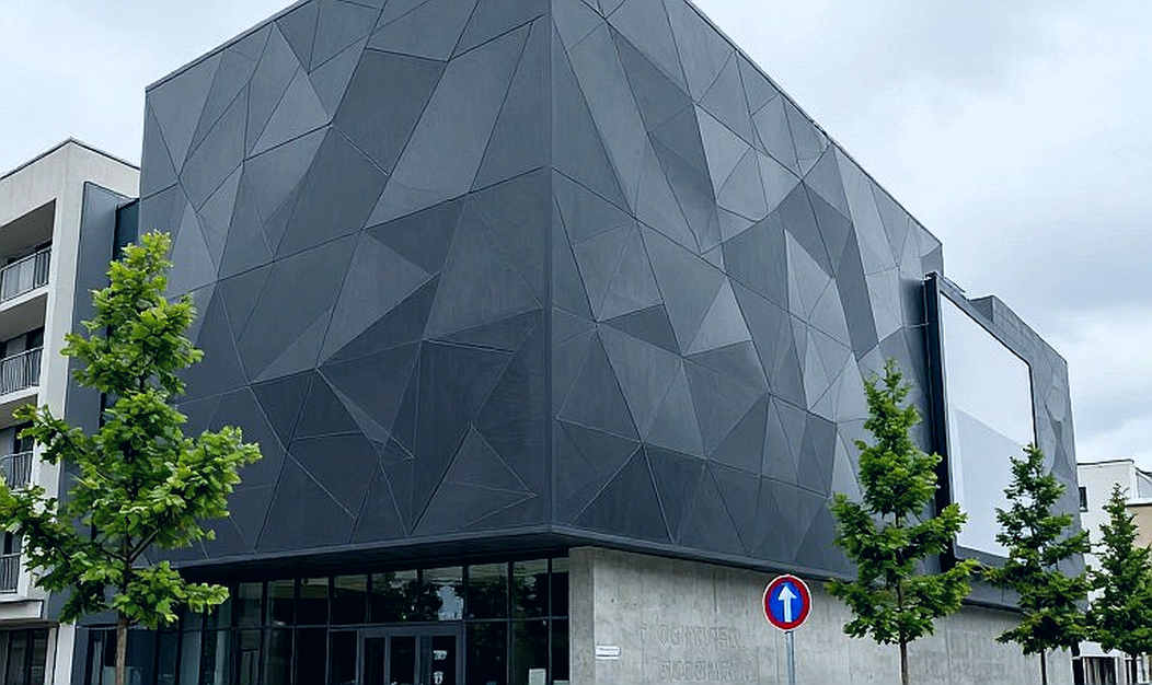 Elizabeta Samara, 37 tuổi: Khi ký ức chạm vào tương lai ở Ljubljana Elizabeta Samara, 37 tuổi: Khi ký ức chạm vào tương lai ở Ljubljana