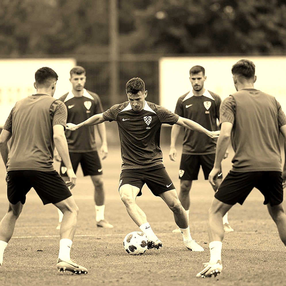 U23 Việt Nam - U23 Philippines: 27 cú sút, 4 lần trúng khung gỗ và bài toán không nằm ở khâu dứt điểm