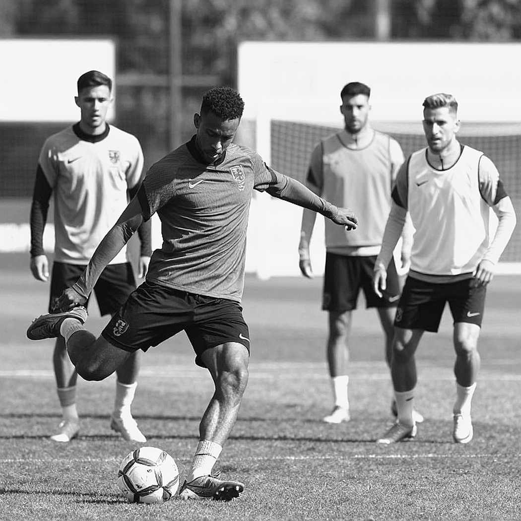 Ronaldo rời trại tập trung, áo số 7 đổi chủ trong 24 giờ: Bồ Đào Nha và bài học về một hệ thống không chờ đợi ai