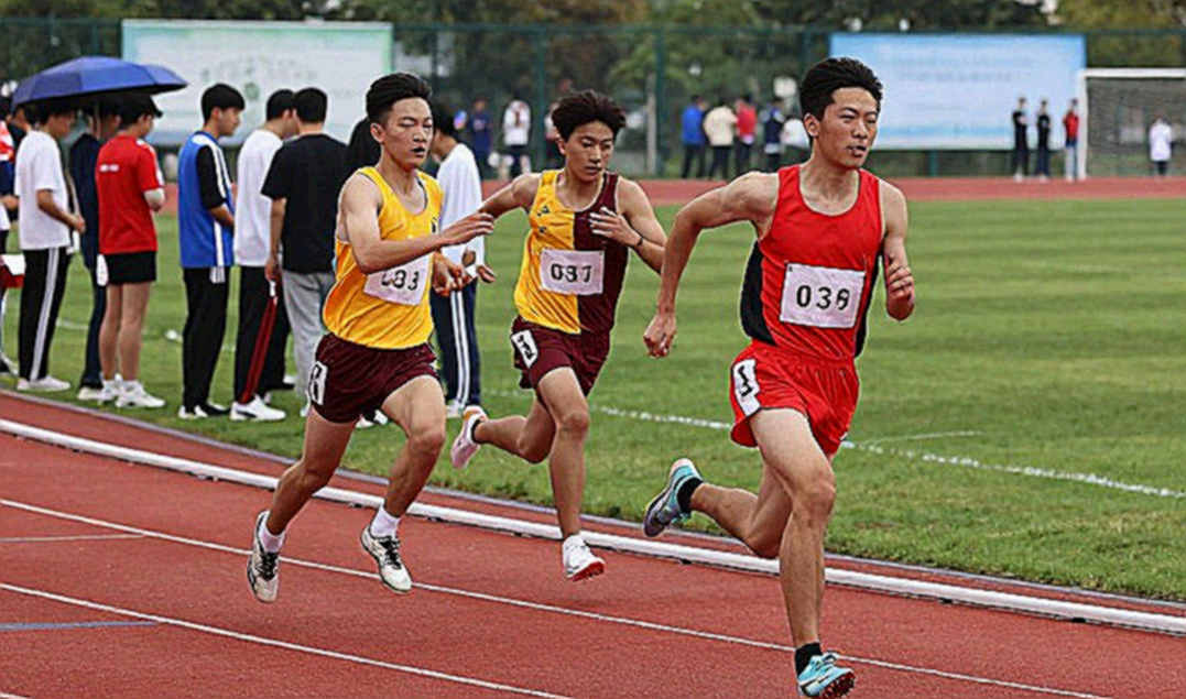 Chín chiều phân tích một bài báo F1: vì sao 'không đủ dữ liệu' là câu trả lời chuyên nghiệp nhất Chín chiều phân tích một bài báo F1: vì sao 'không đủ dữ liệu' là câu trả lời chuyên nghiệp nhất