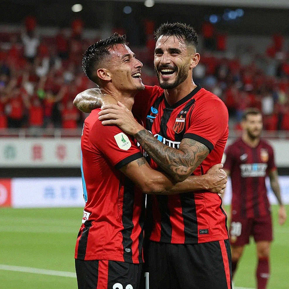 Những ô trống trong bảng số liệu V.League và cái giá của việc lấp đầy chúng