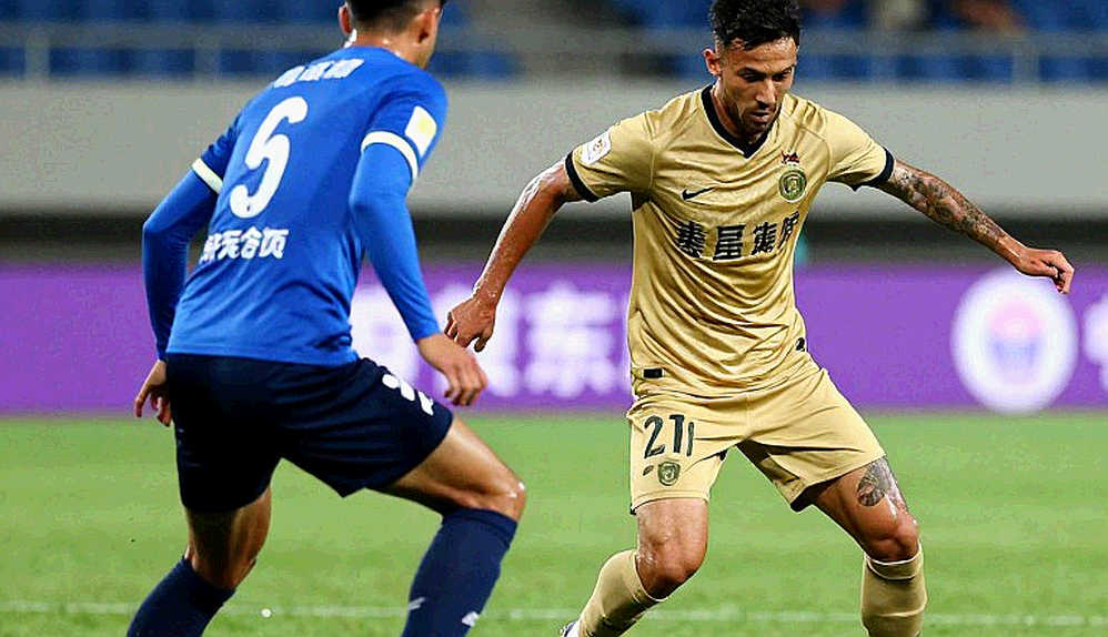 Kỳ chuyển nhượng V.League: khi bảng dữ liệu trả về ô trống Kỳ chuyển nhượng V.League: khi bảng dữ liệu trả về ô trống