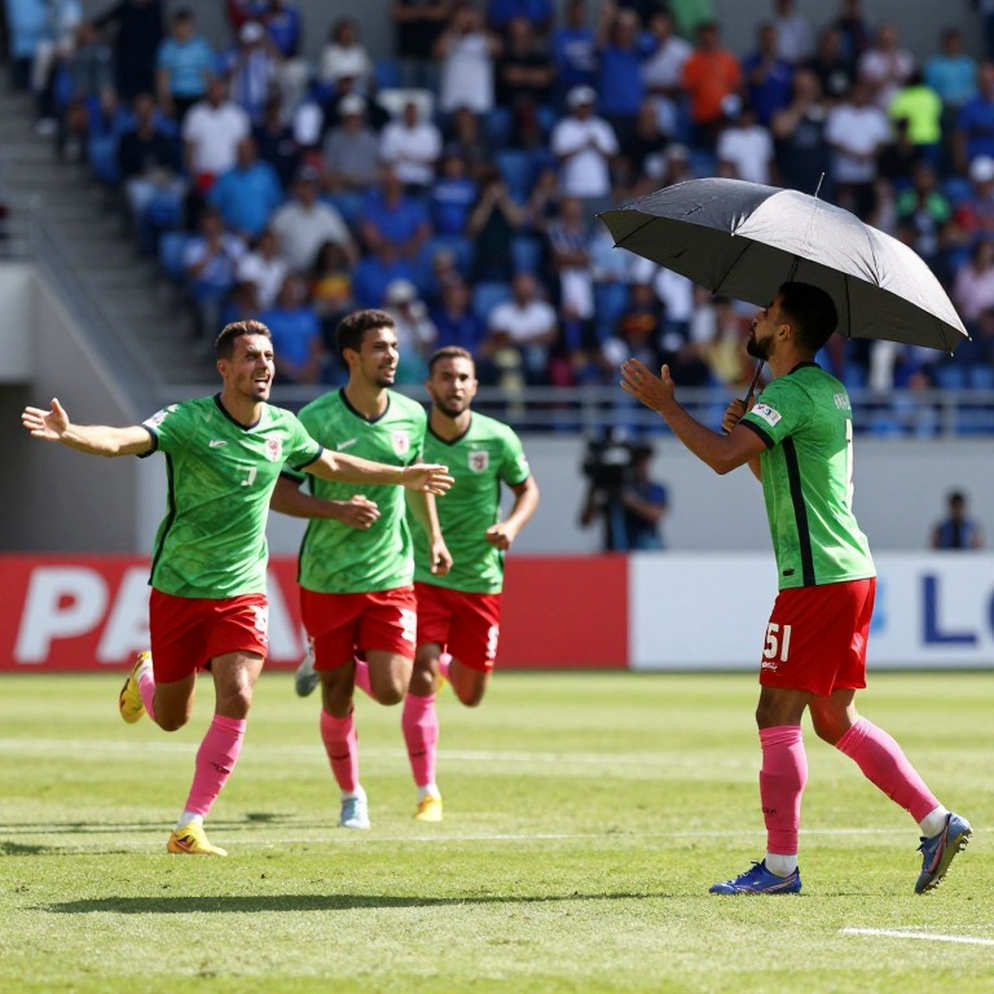HLV U20 Việt Nam: 'Chừng nào còn hy vọng, chúng tôi sẽ chiến đấu đến cùng' HLV U20 Việt Nam: 'Chừng nào còn hy vọng, chúng tôi sẽ chiến đấu đến cùng'